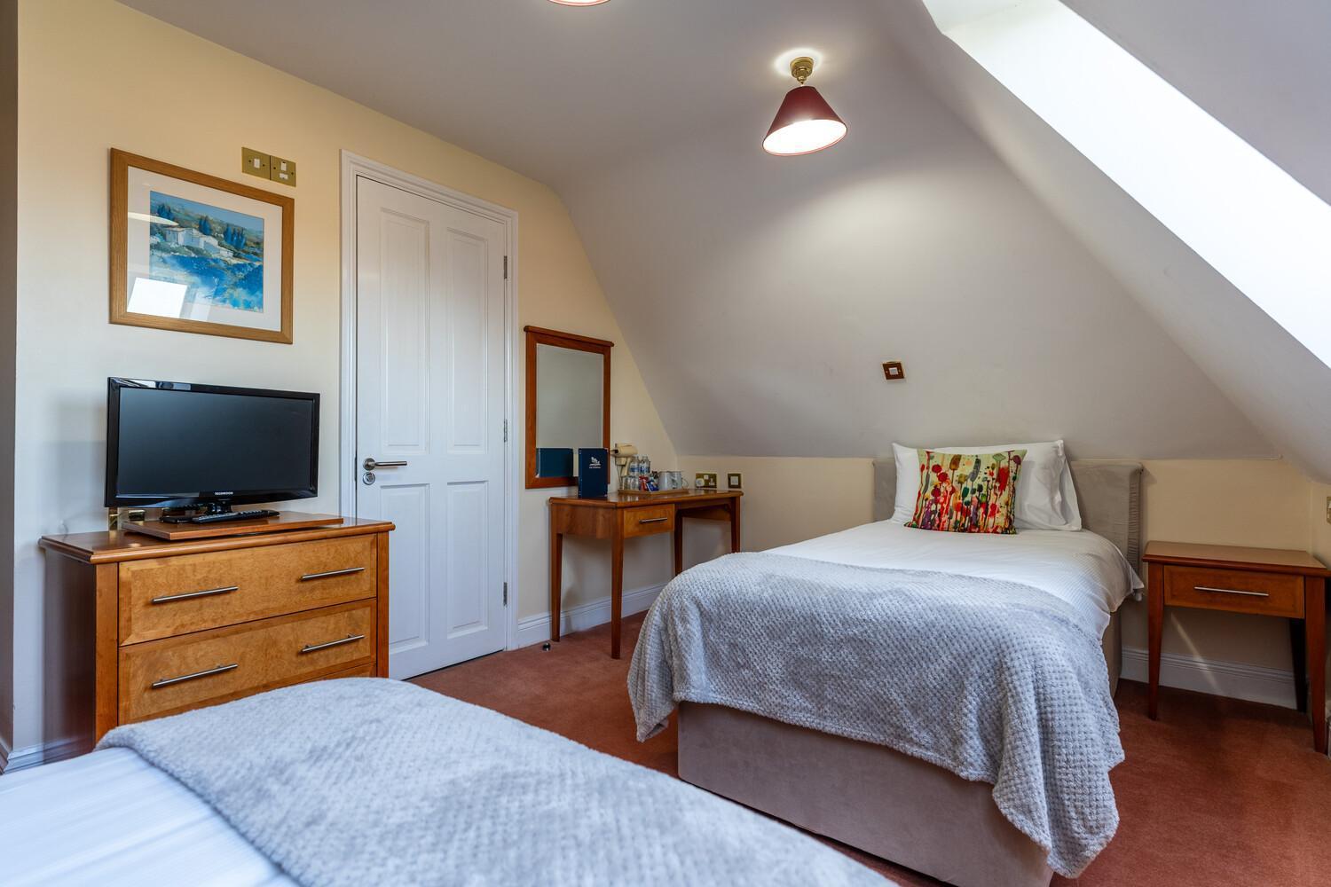 The Evenhill Hotel Canterbury Buitenkant foto